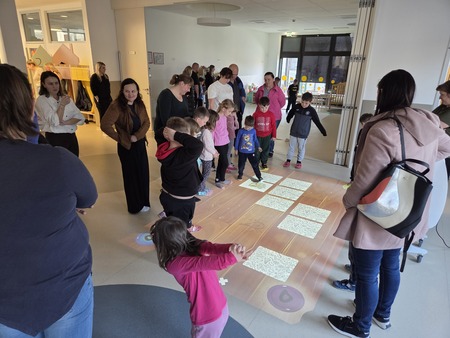 Robotki-na-nočni-misiji (3)